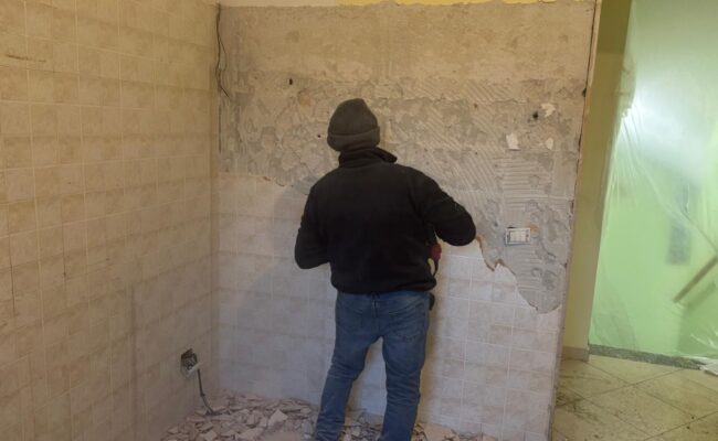 Demolizione parete Lissone